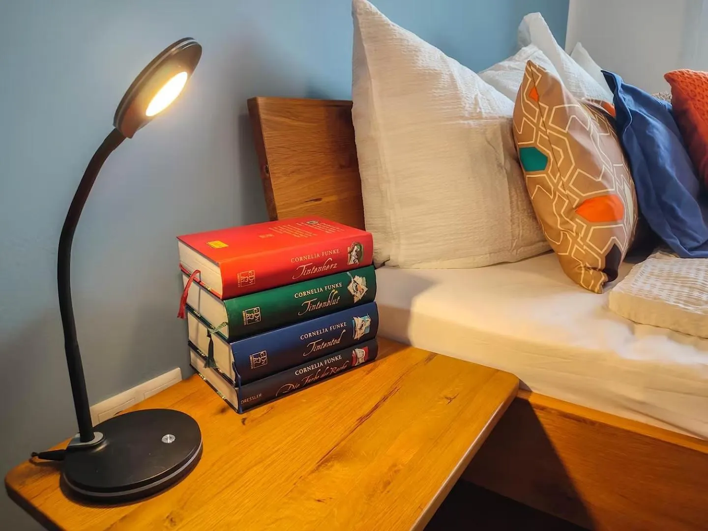 Homestay Modernes Zimmer Mit Kostenlosem Parkplatz - Lima Vermietung Vienna Austria